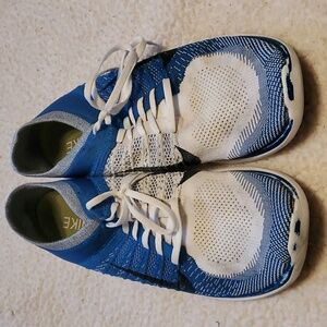 Nike free motion size 15